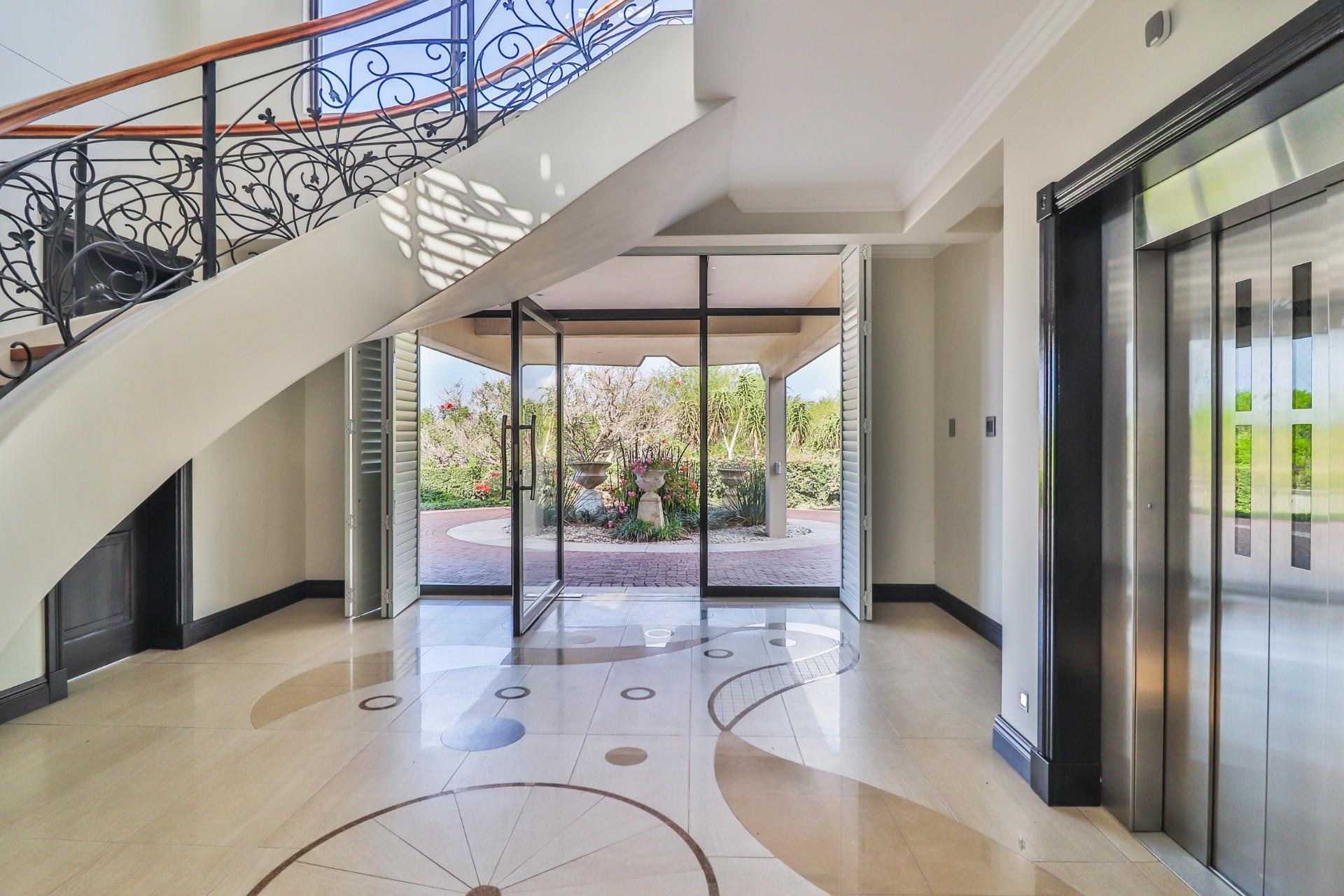Ballito Five-Bed Home with Lift — photograph 3