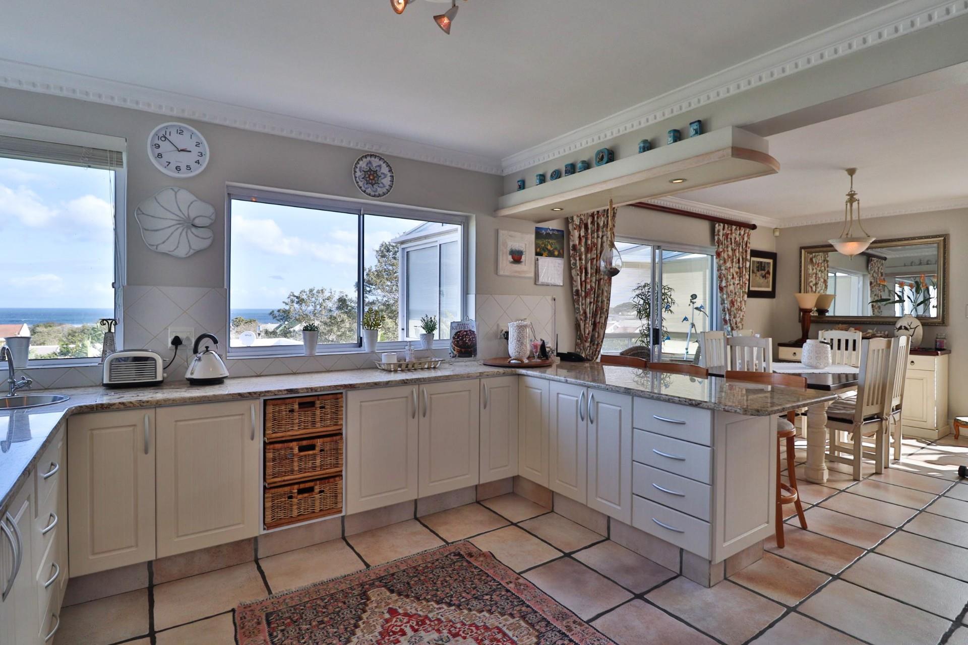 Voelklip Four-Bed Sea-View Home — photograph 4