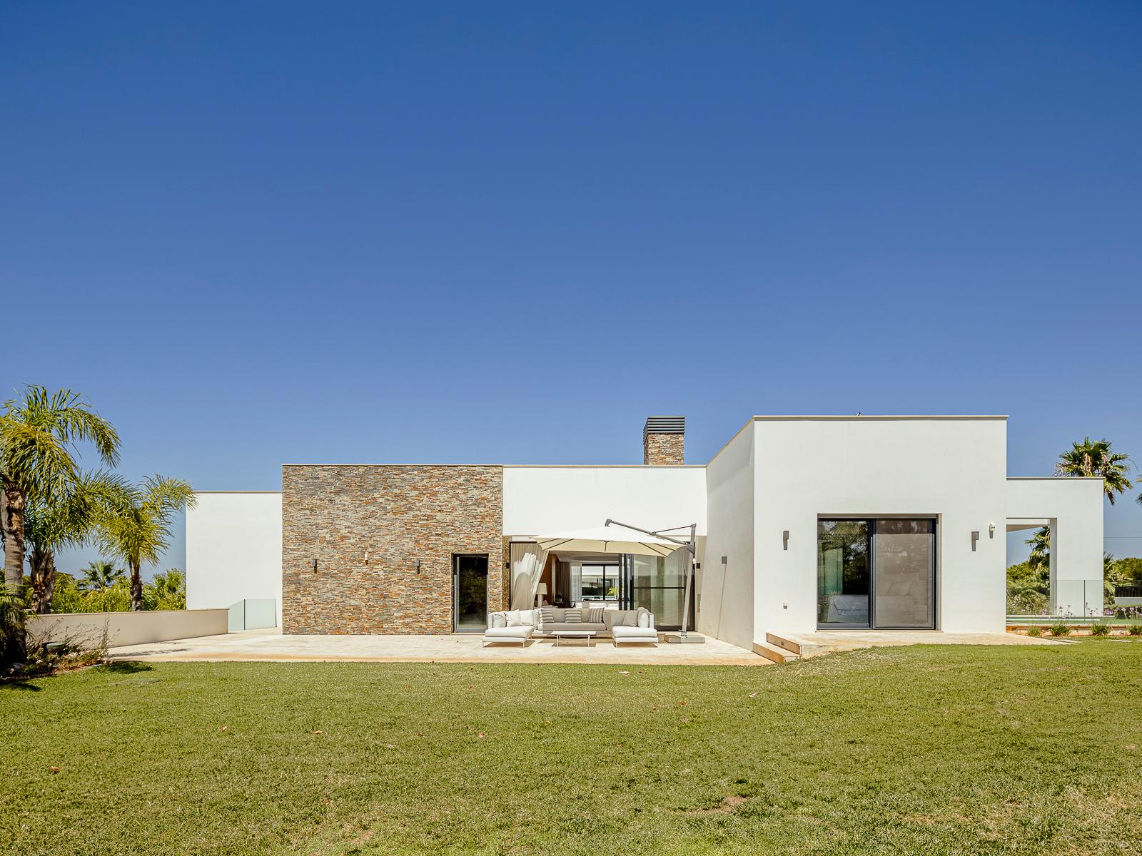 House in Lagoa (80999) — photograph 4