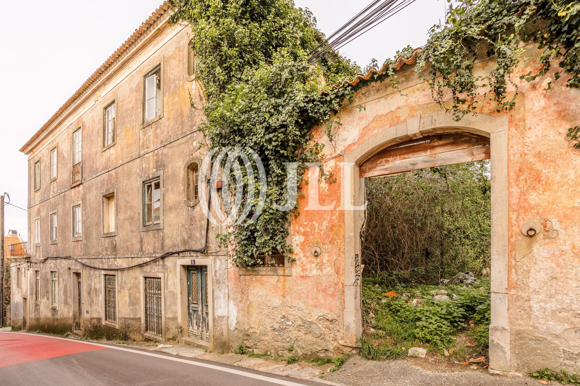 Building in Sintra (85552) — photograph 4