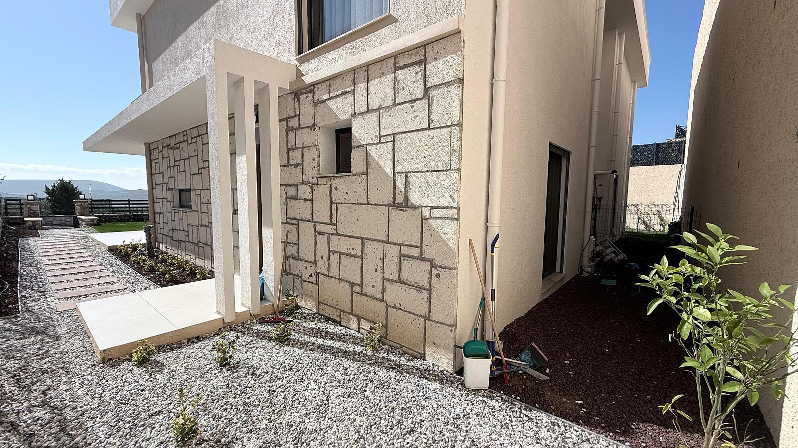 Apartments in 85.Yıl Cumhuriyet, Menemen (ADB-00216) — photograph 3