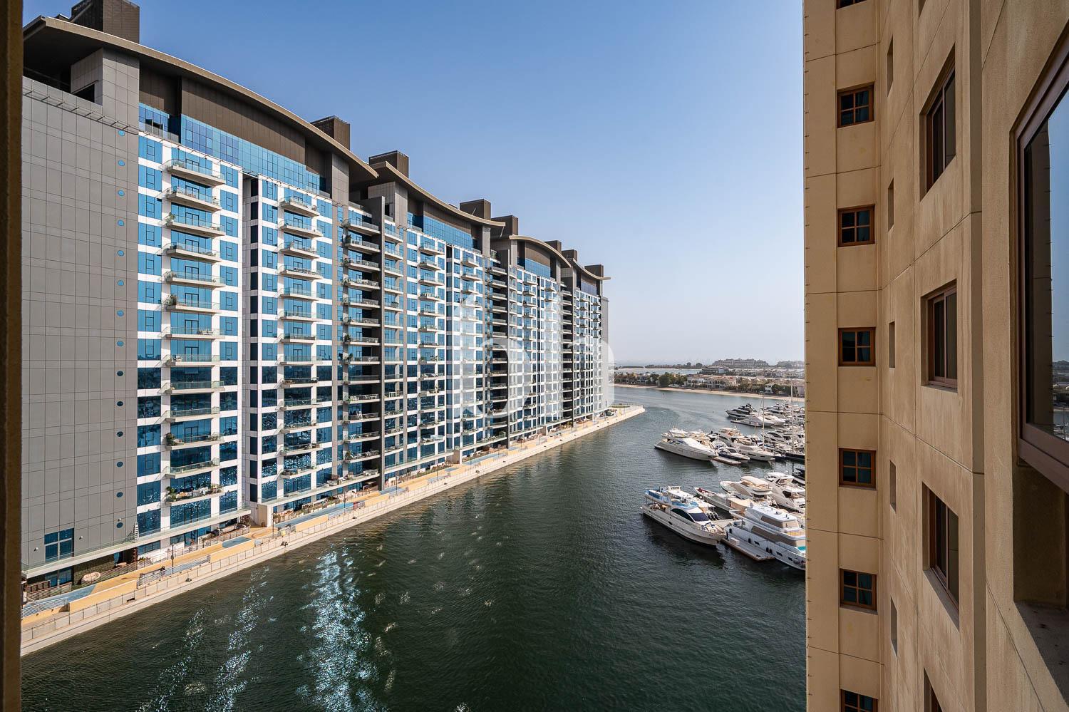 Marina Residences 1 — photograph 3