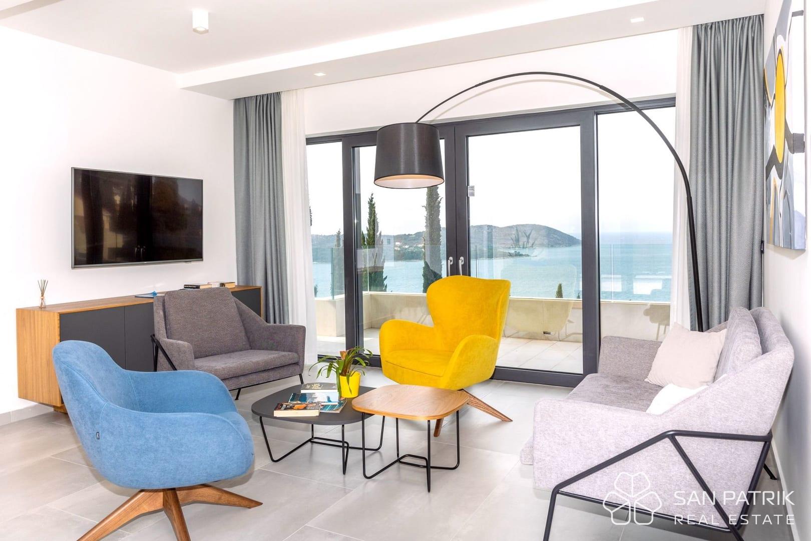 Coastal Villa Orašac — photograph 2